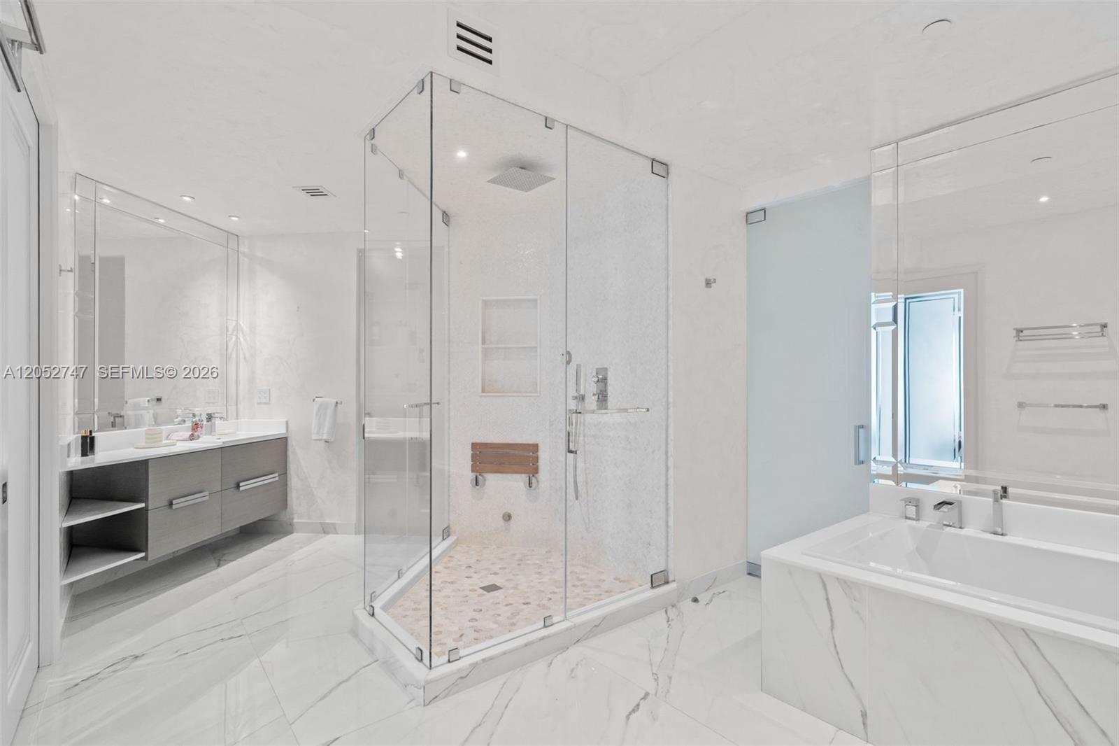 16047 Collins Avenue 1703, Sunny Isles Beach, FL 33160 photo 29