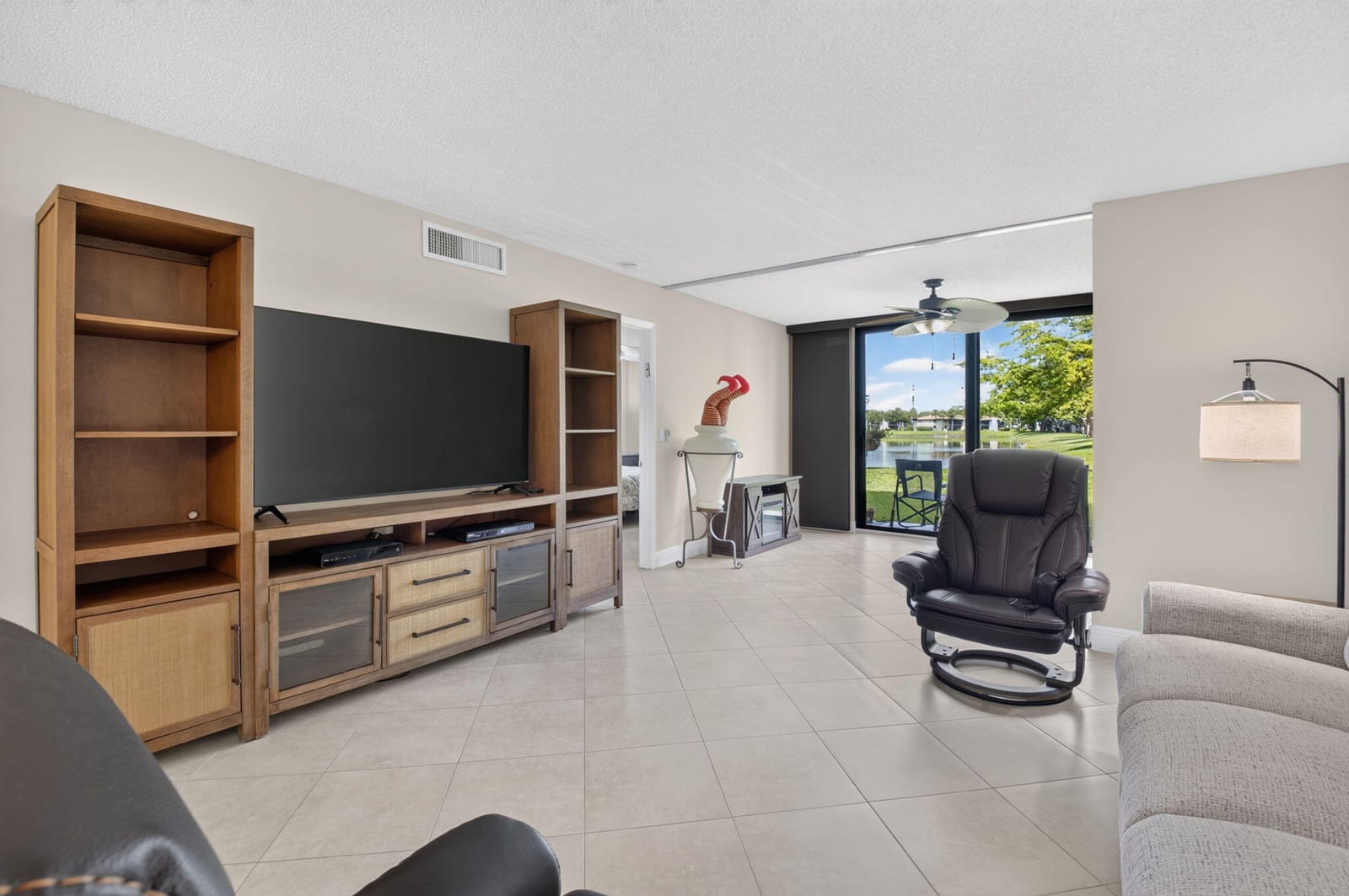 15075 Witney Road 112 — photo 12