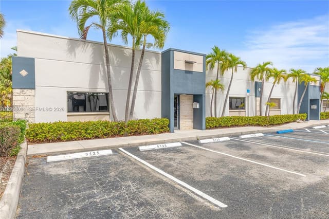 8125 NW 33rd Street, Doral, FL 33122
