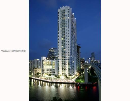 41 SE 5th Street 402, Miami, FL 33131