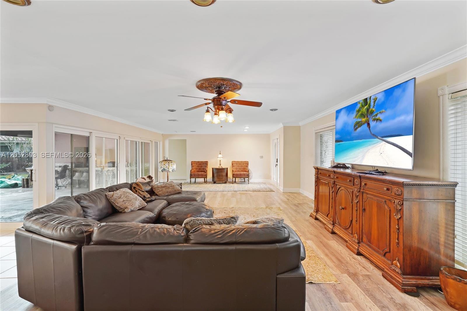 8541 N Lake Dasha Drive, Plantation, FL 33324 photo 6