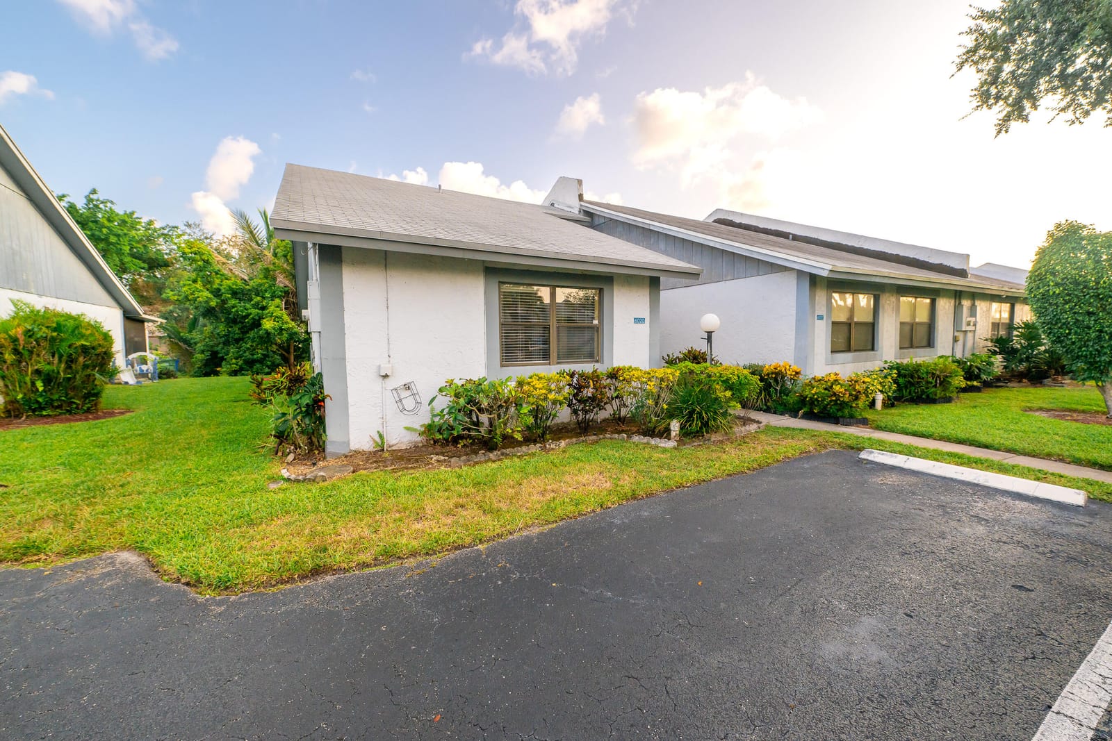 6020 NW 3rd Street 6020, Margate, FL 33063 photo 2