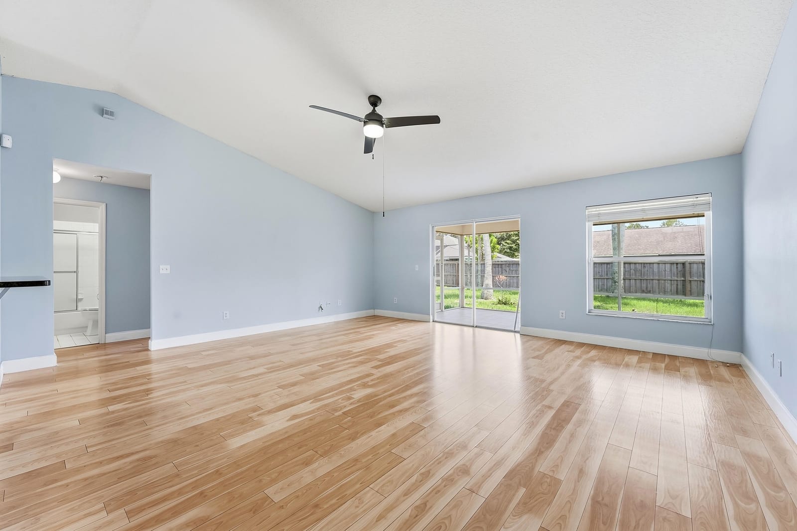 292 SW Pagoda Terrace — photo 5