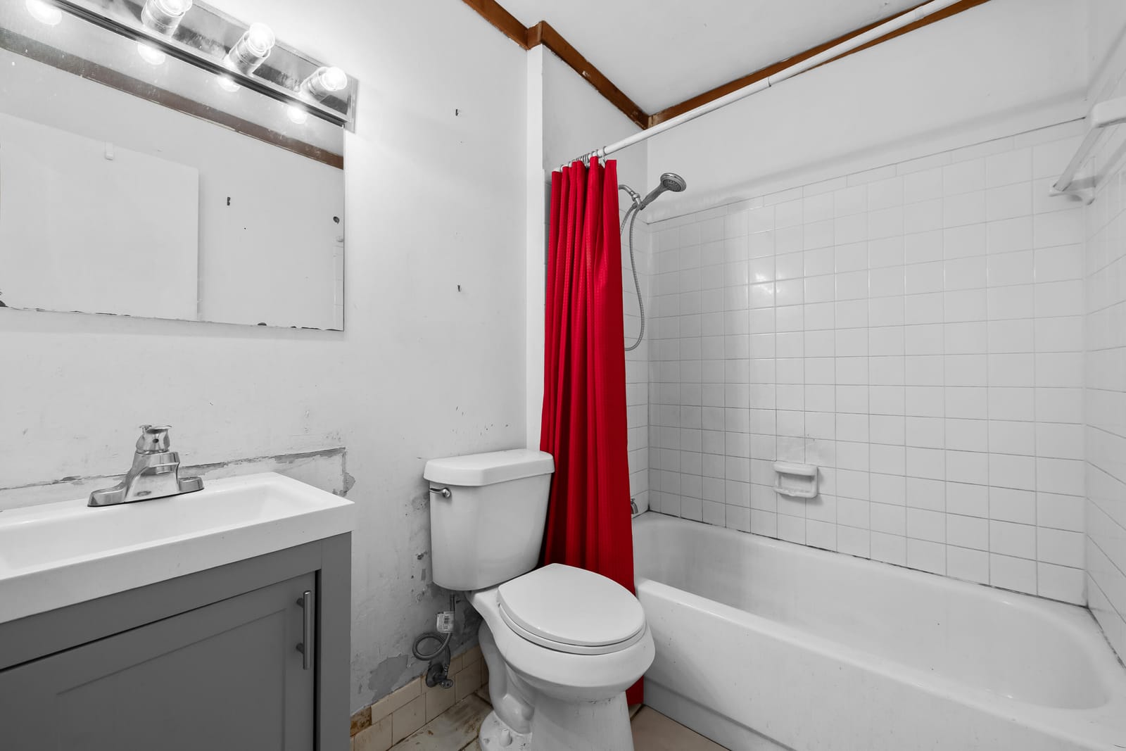 8210 SW 4TH Place, North Lauderdale, FL 33068 photo 9