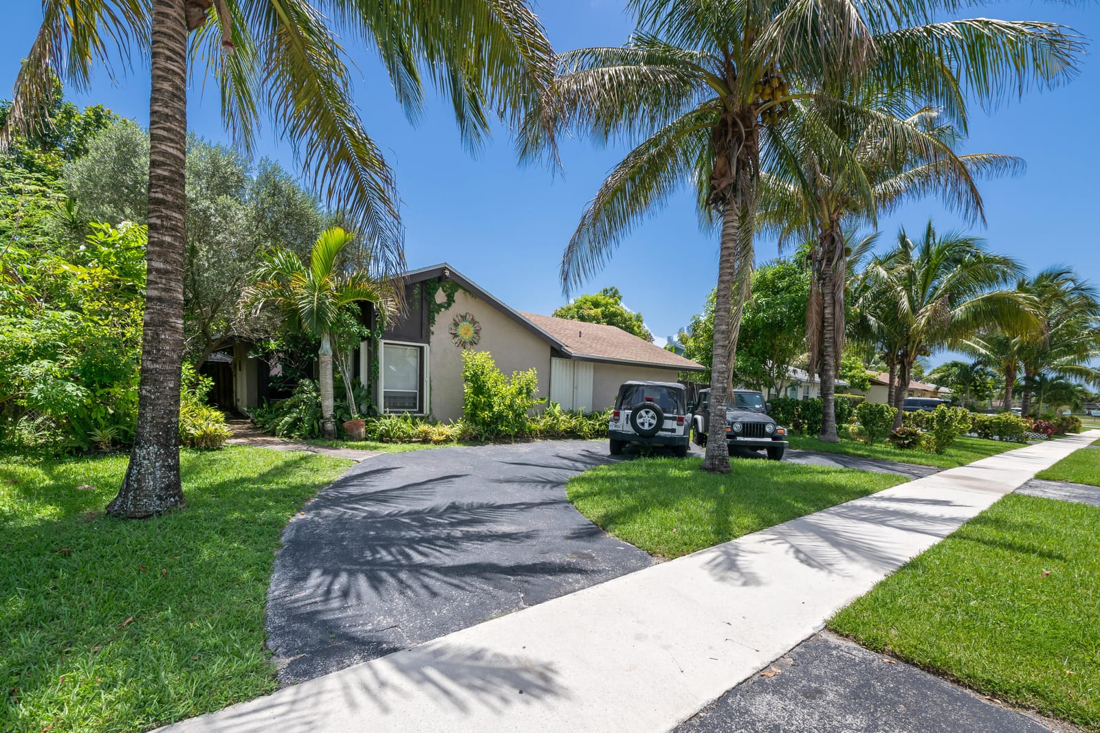 8210 SW 4TH Place, North Lauderdale, FL 33068