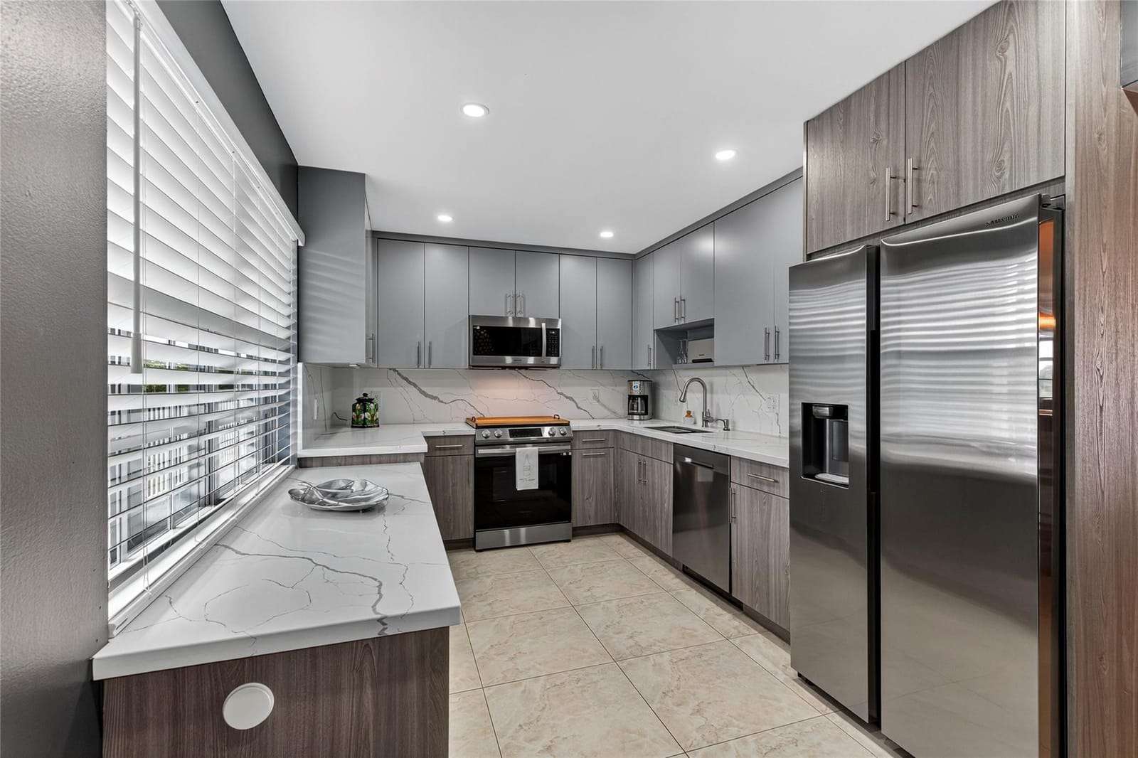 802 CYPRESS GROVE Lane 503, Pompano Beach, FL 33069 photo 13