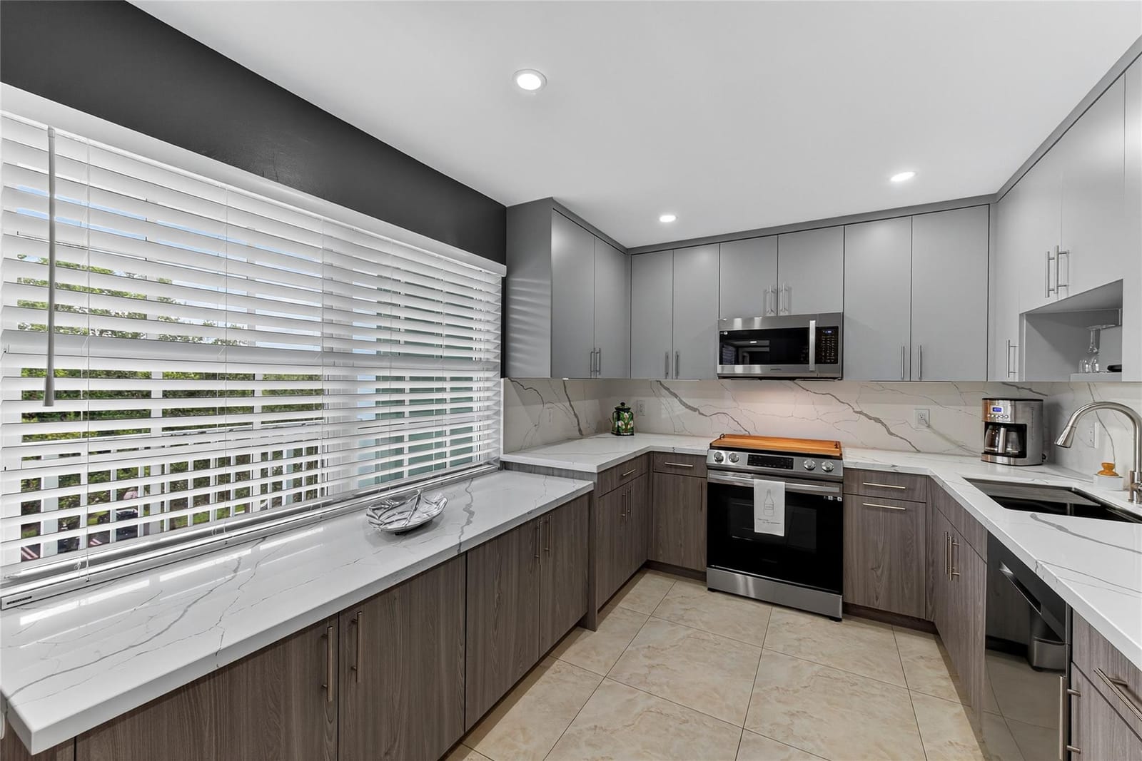 802 CYPRESS GROVE Lane 503, Pompano Beach, FL 33069 photo 15