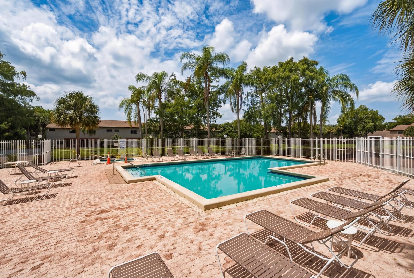 9014 Vineyard Lake Drive, Plantation, FL 33324 photo 23