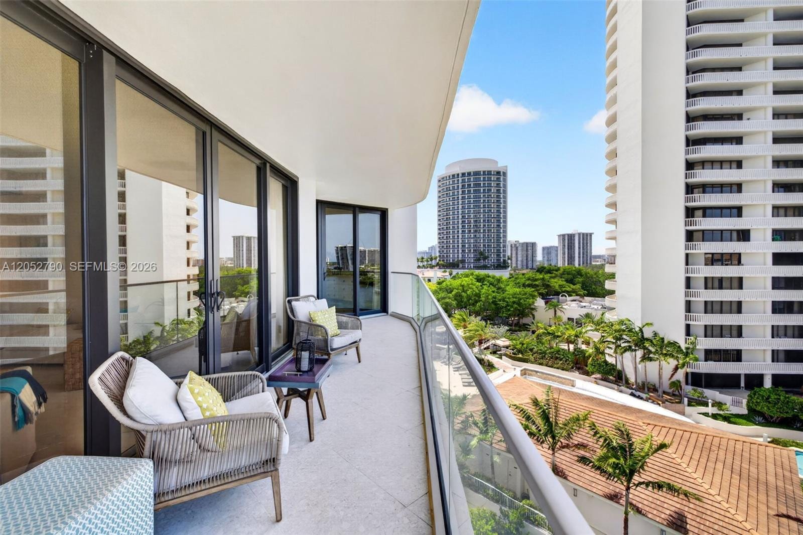 2800 Island Boulevard 904, Aventura, FL 33160 photo 14