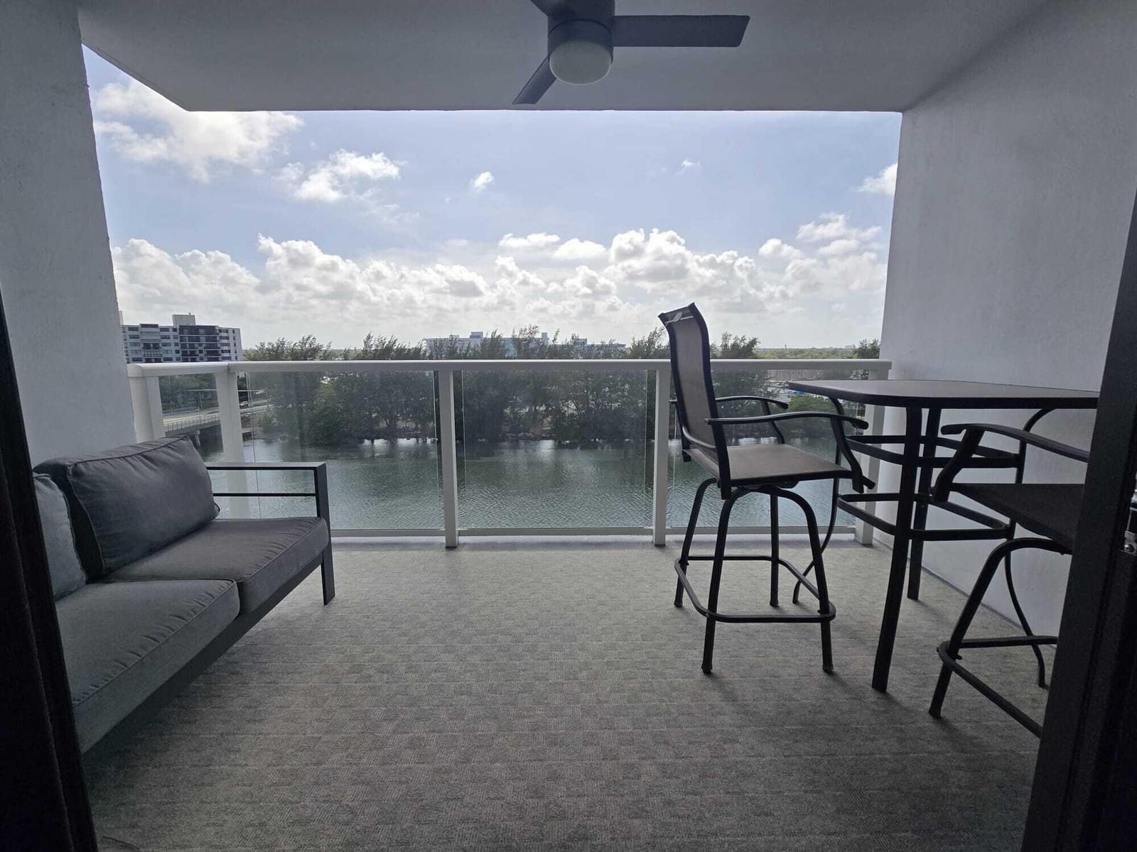 1401 N Riverside Drive 805 — photo 5