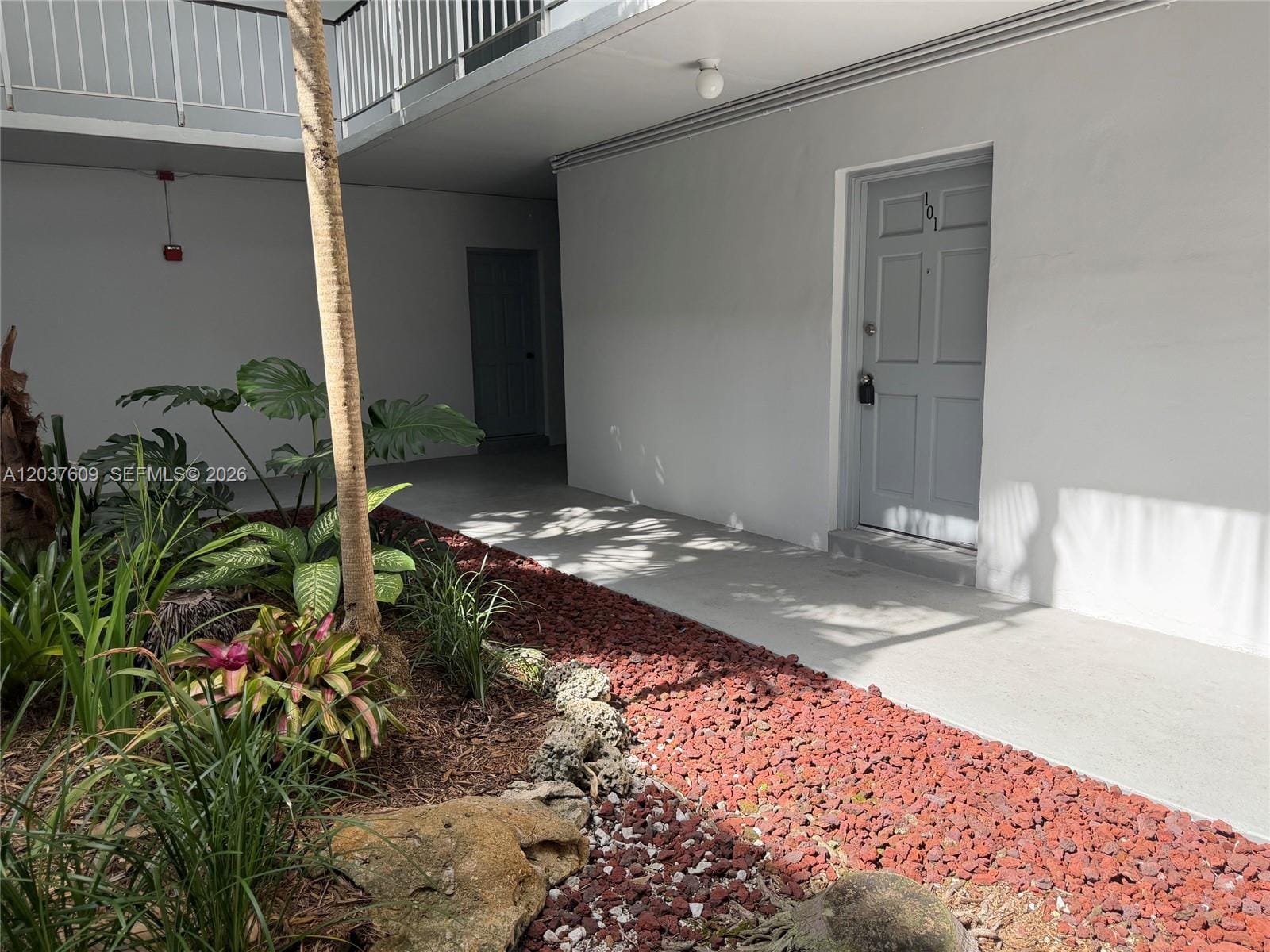 9621 SW 77th Avenue 101B, Miami, FL 33156 photo 2