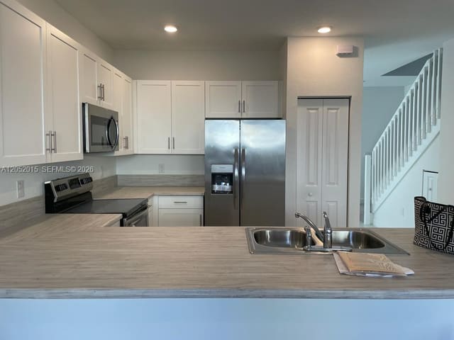 825 NE 211th Street 825, Miami, FL 33179