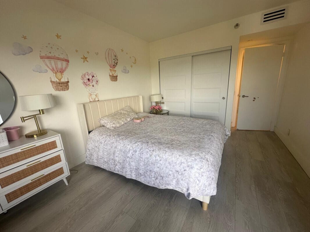 3640 Yacht Club Drive 1403 — photo 8