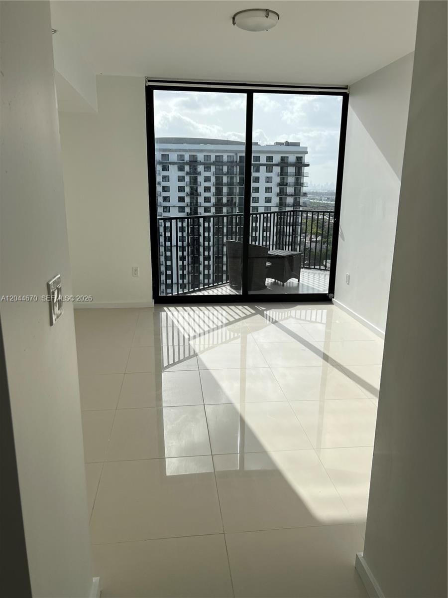 5252 NW 85th Avenue 1707 — photo 12