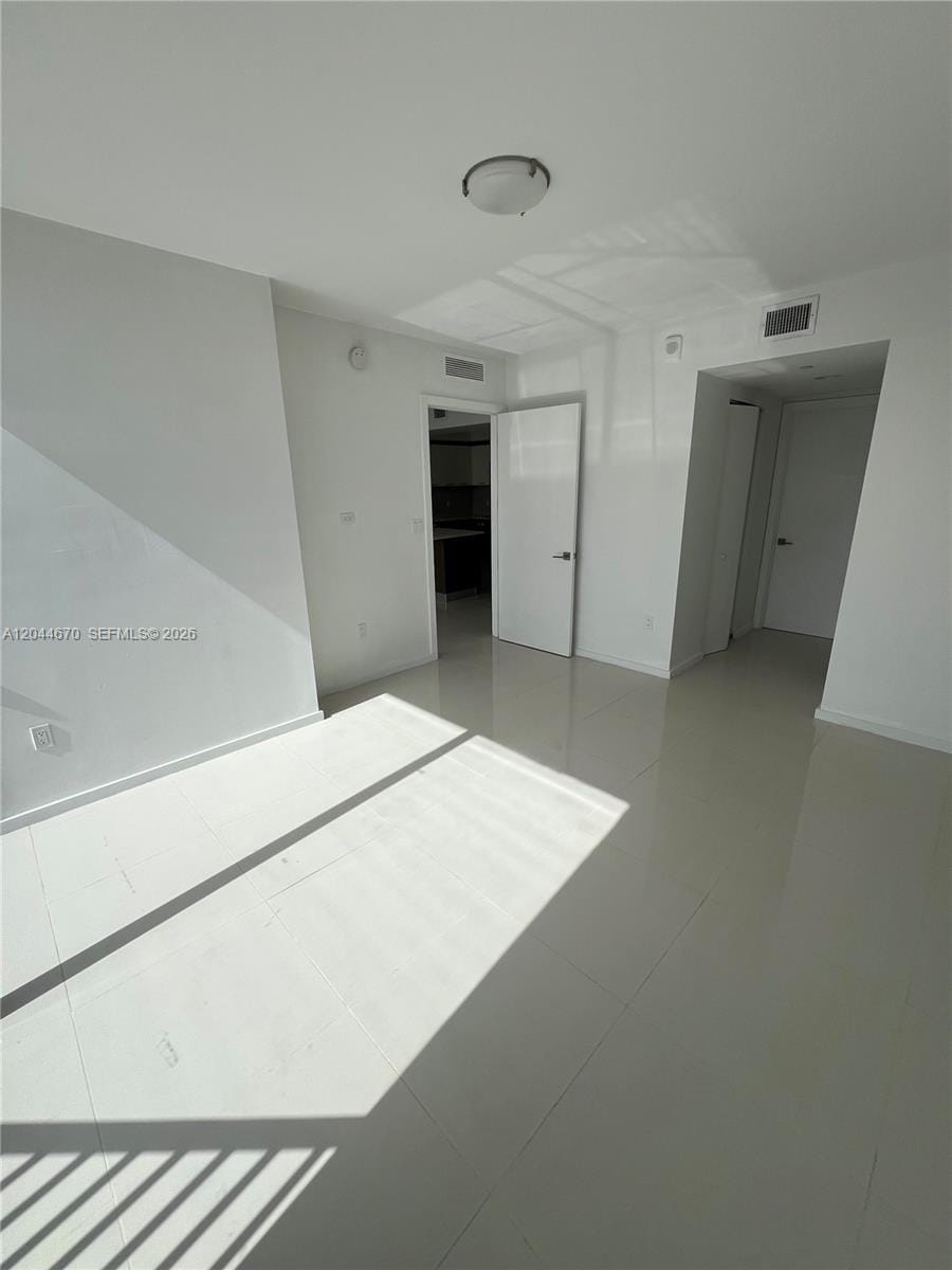 5252 NW 85th Avenue 1707, Doral, FL 33166 photo 13