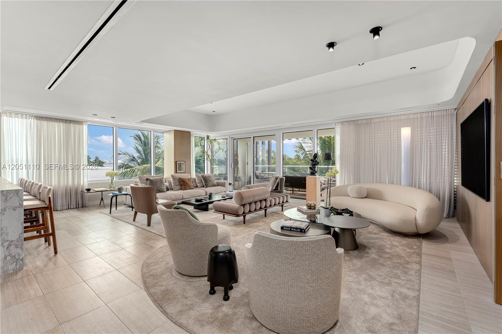 4701 N Meridian Avenue 421, Miami Beach, FL 33140 photo 4