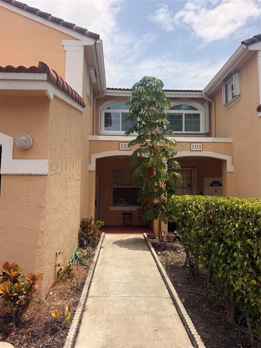 14817 Balgowan Road 1025, Miami Lakes, FL 33016