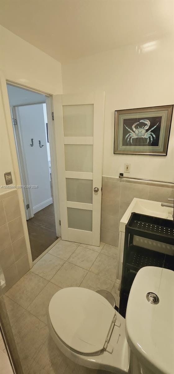 842 Meridian Avenue 3D — photo 4