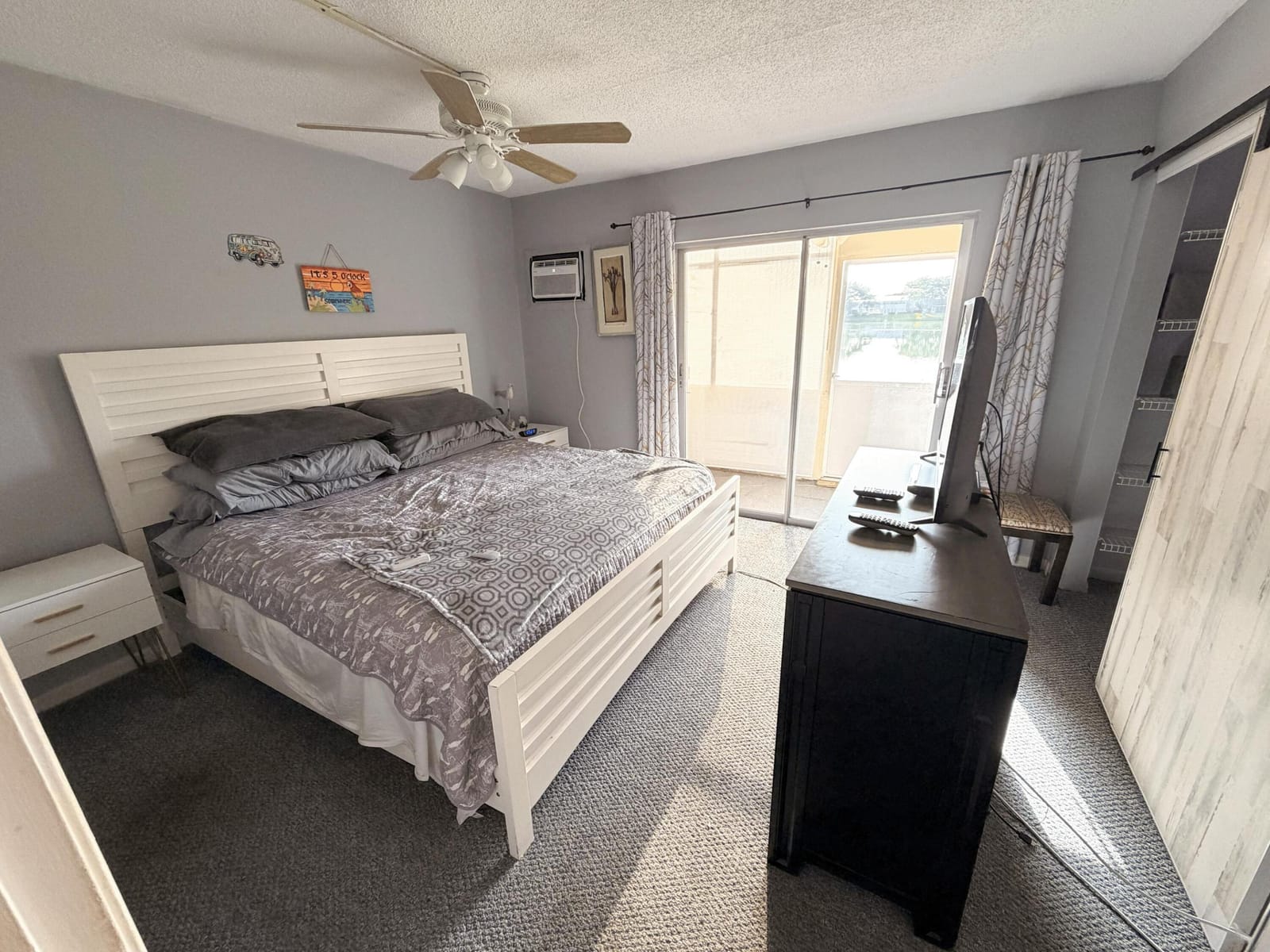 29 BERKSHIRE B — photo 6