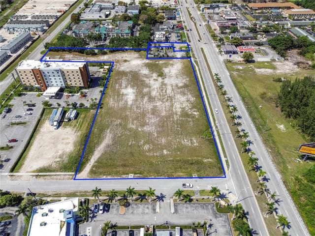 352xx S Dixie Highway, Florida City, FL 33034