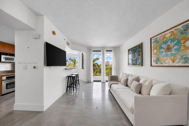 110 Washington Avenue 2505, Miami Beach, FL 33139