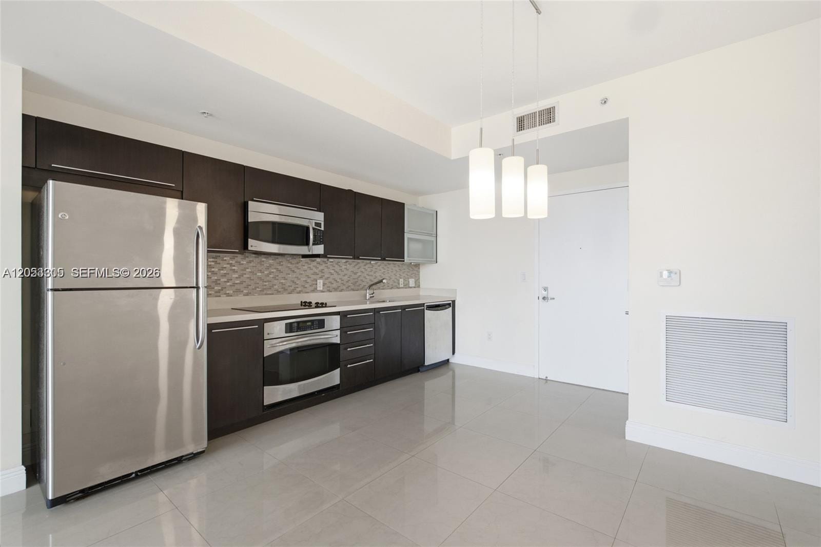 90 SW 3rd Street 1409 — photo 11
