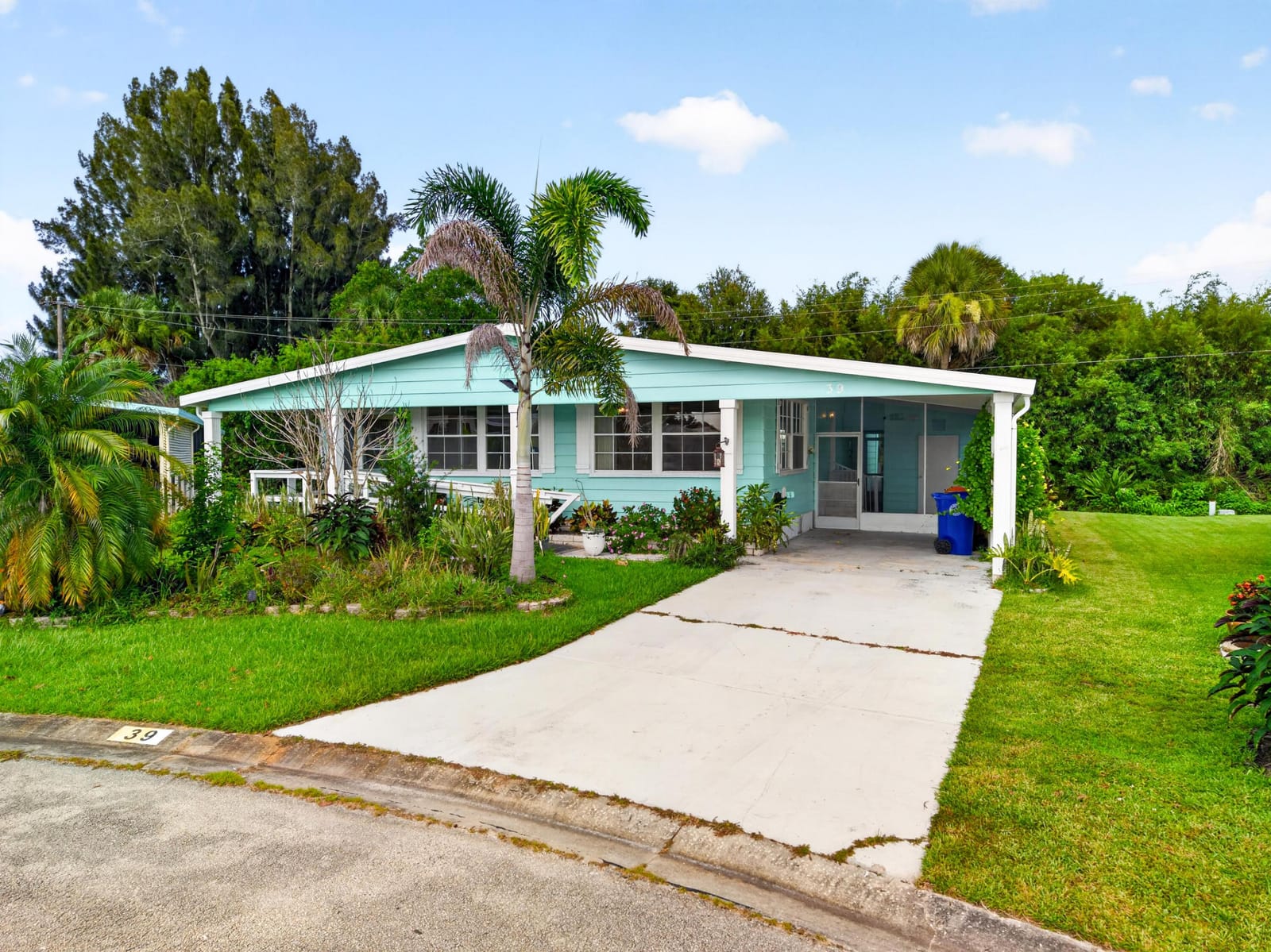 7300 20th Street lot 39, Vero Beach, FL 32966 photo 2