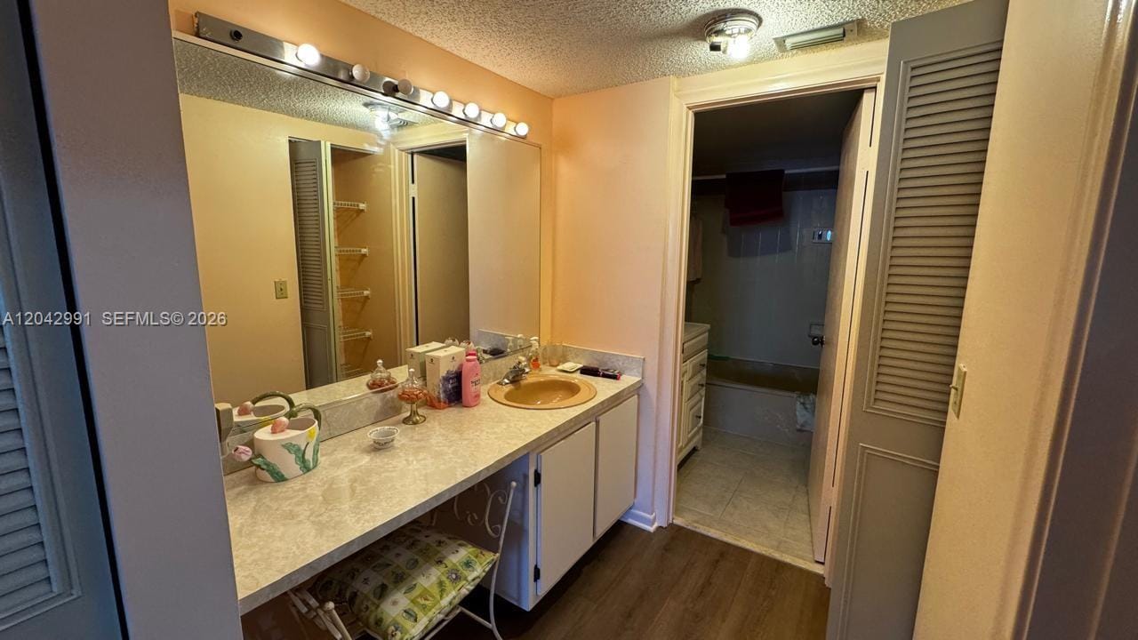 1301 NE 7th Street 103, Hallandale Beach, FL 33009 photo 5