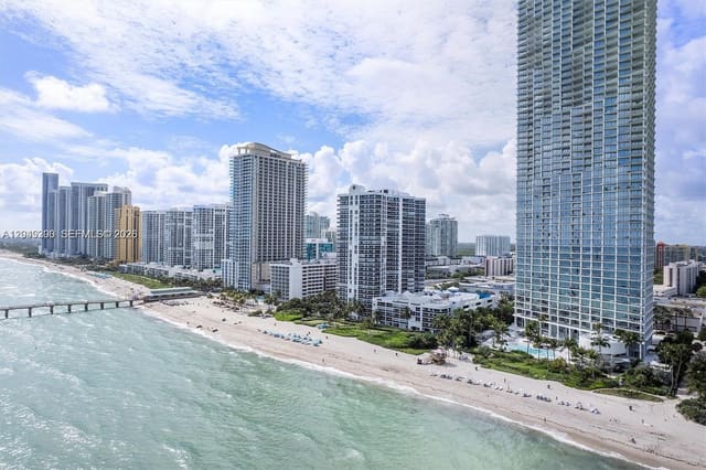 250 180th Drive 158, Sunny Isles Beach, FL 33160