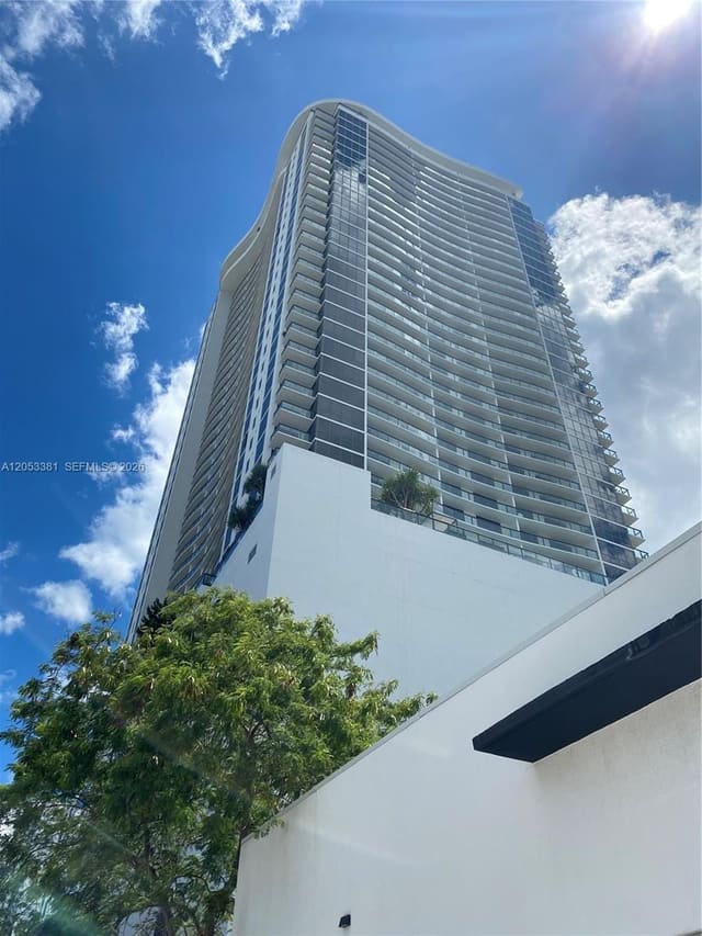 1600 NE 1st Avenue 1711, Miami, FL 33132