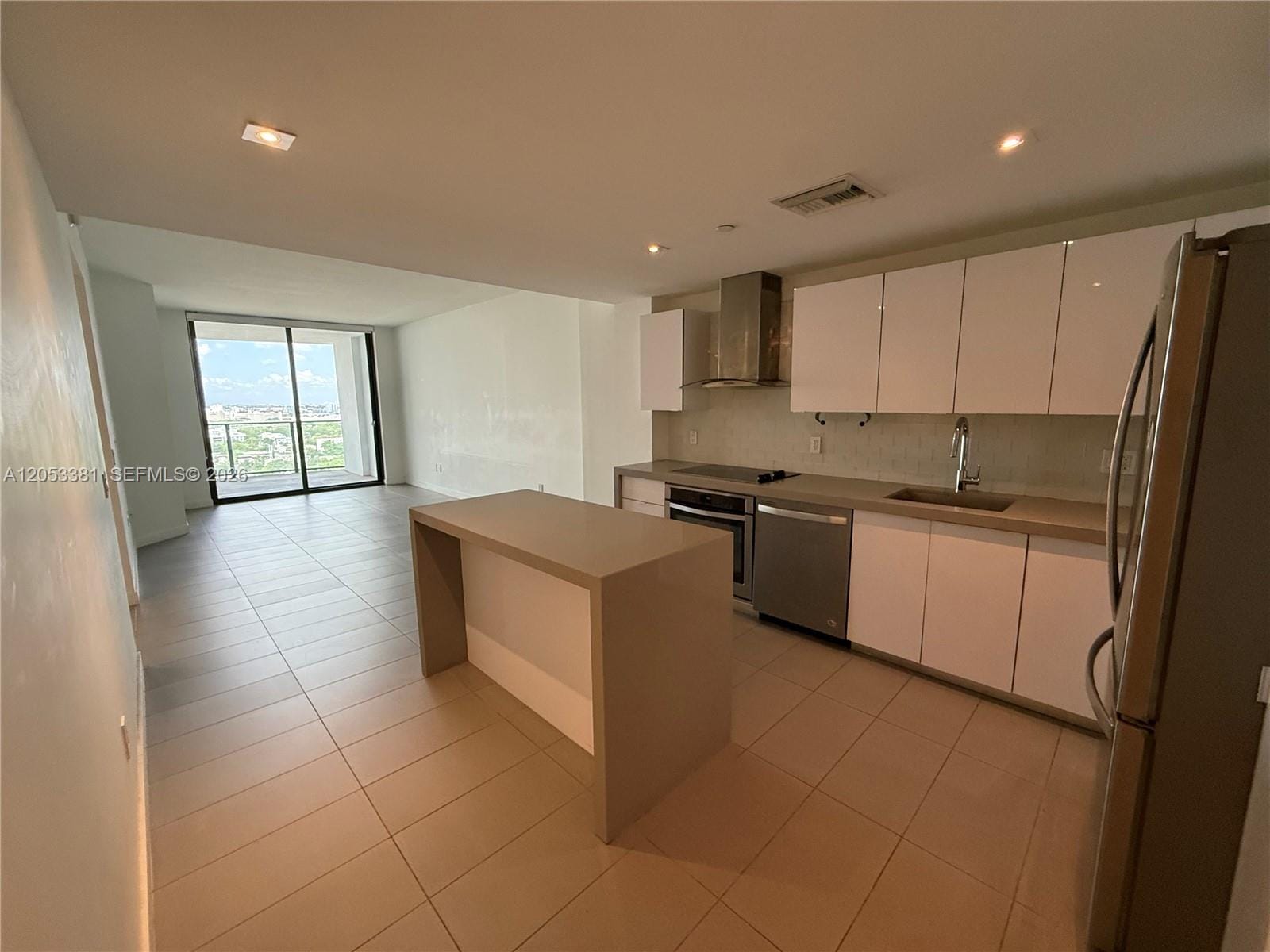 1600 NE 1st Avenue 1711, Miami, FL 33132 photo 2