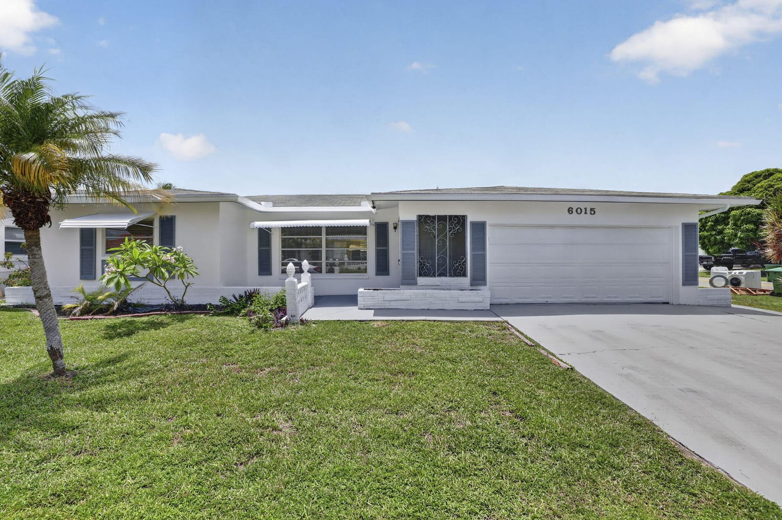 Pending home at 6015 NW 67TH Avenue, Tamarac, FL 33321