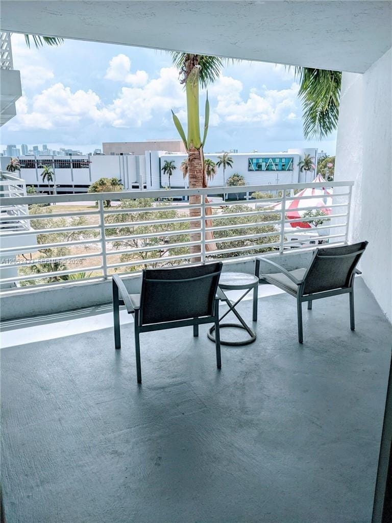 2670 E Sunrise Boulevard 523 — photo 4