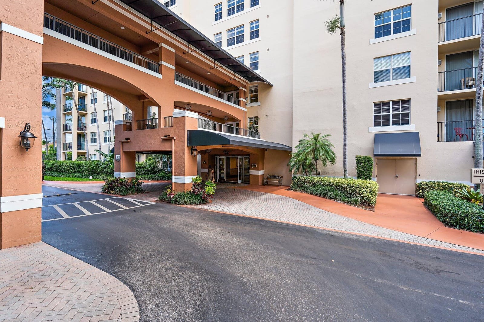 1803 N FLAGLER Drive 303, West Palm Beach, FL 33407 photo 25