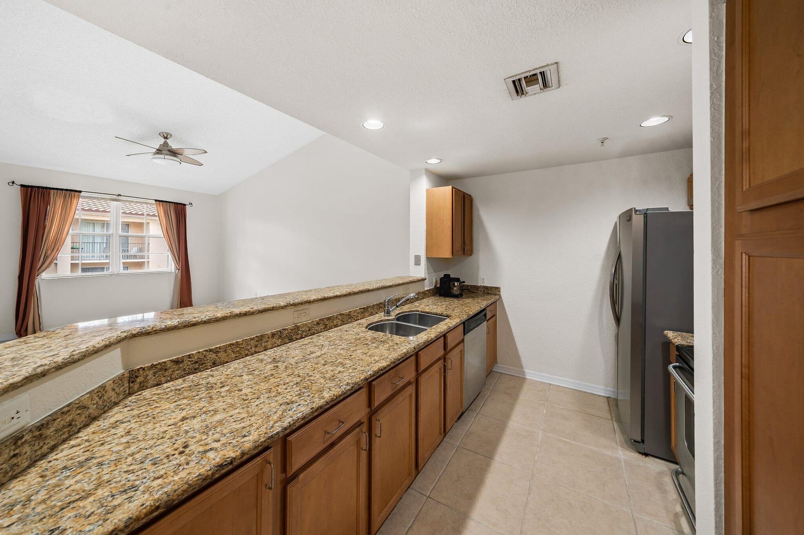 1803 N FLAGLER Drive 303, West Palm Beach, FL 33407 photo 5