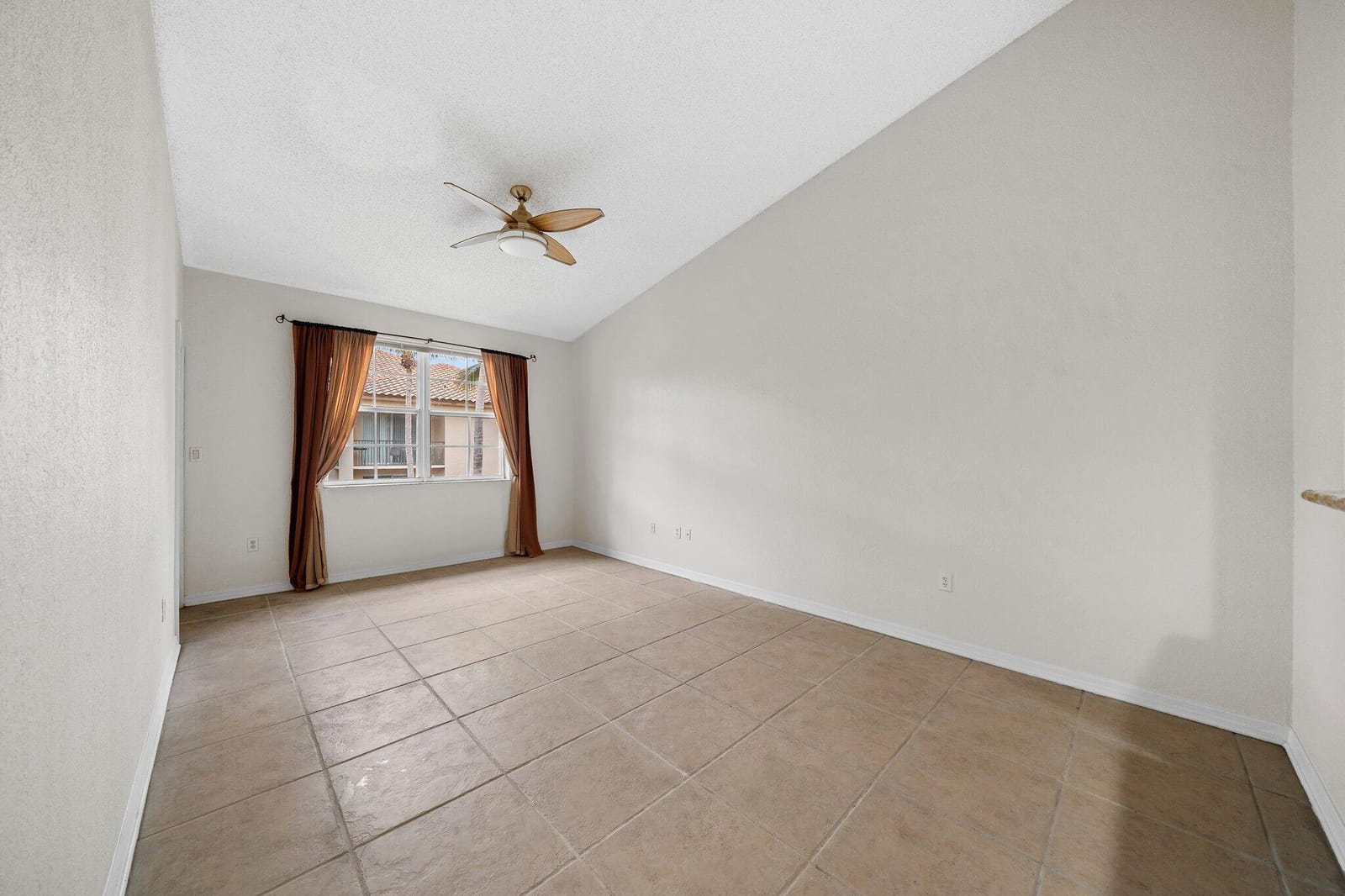 1803 N FLAGLER Drive 303, West Palm Beach, FL 33407 photo 8