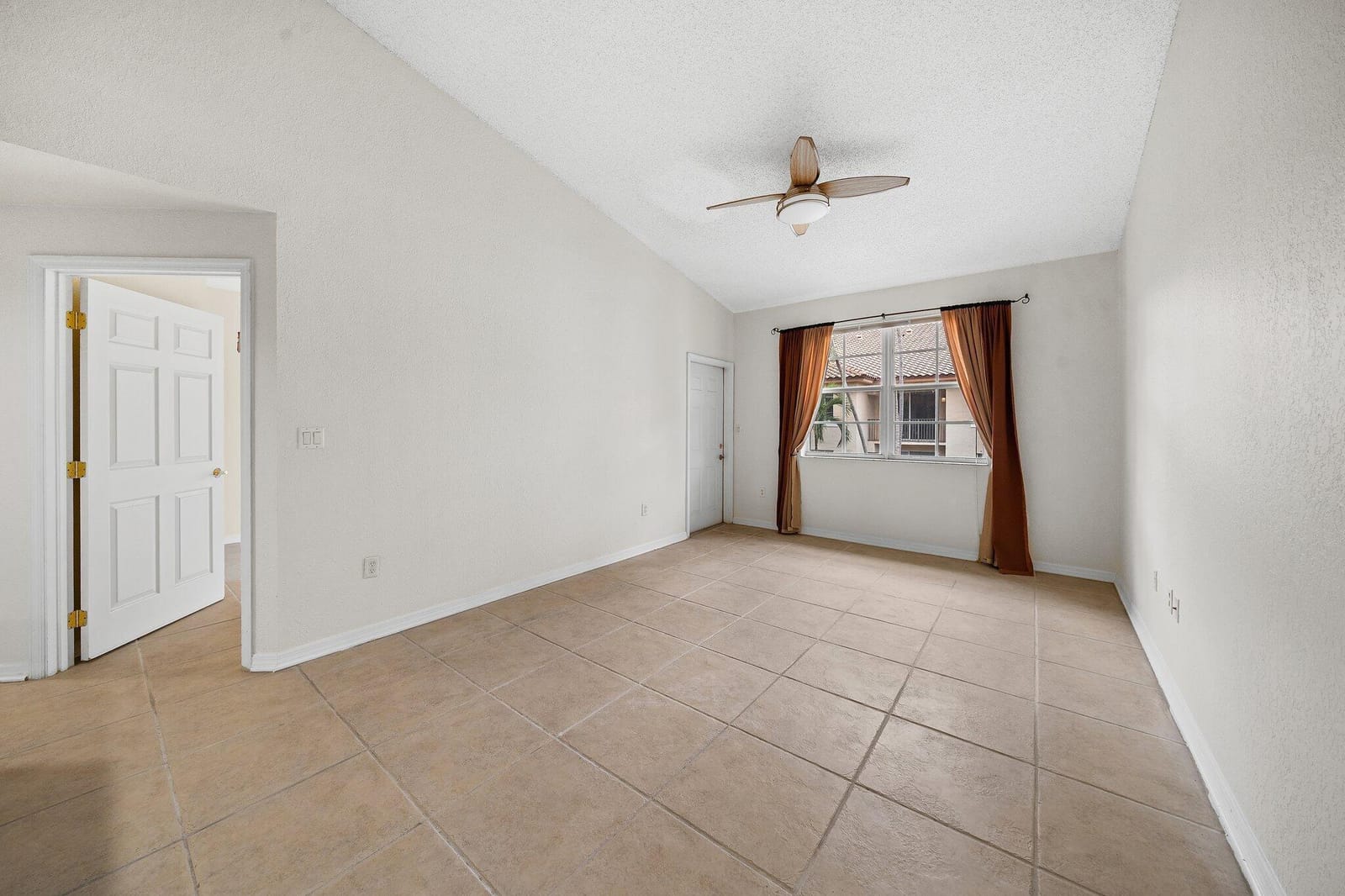 1803 N FLAGLER Drive 303, West Palm Beach, FL 33407 photo 9