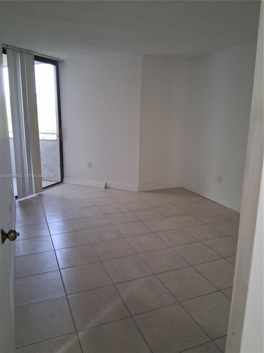 8255 SW 152nd Avenue E-403, FL 33193 photo 5