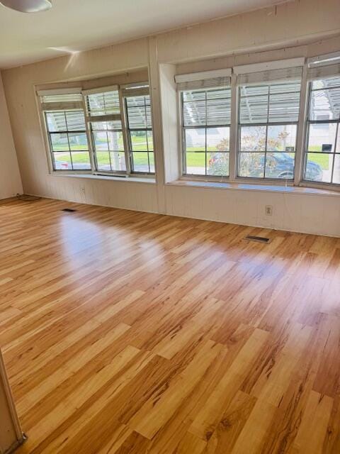 19 W Caribbean — photo 2