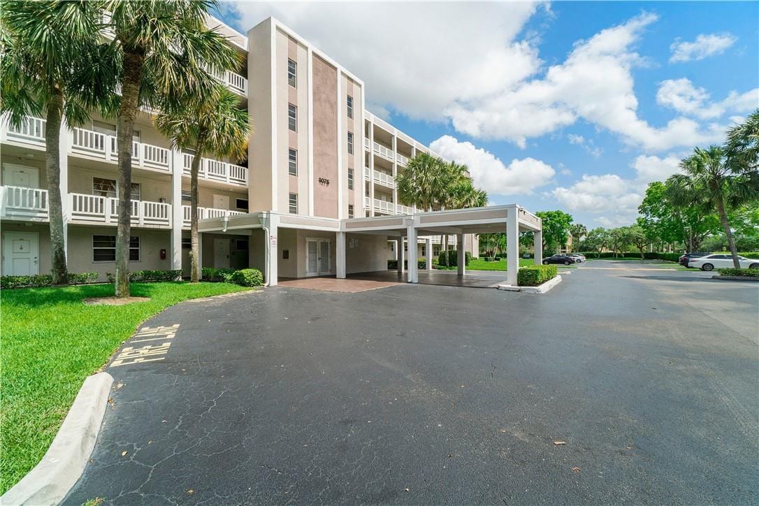 1075 RIVERSIDE Drive 508, Coral Springs, FL 33071