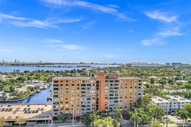 2450 NE 135th Street 209, North Miami, FL 33181