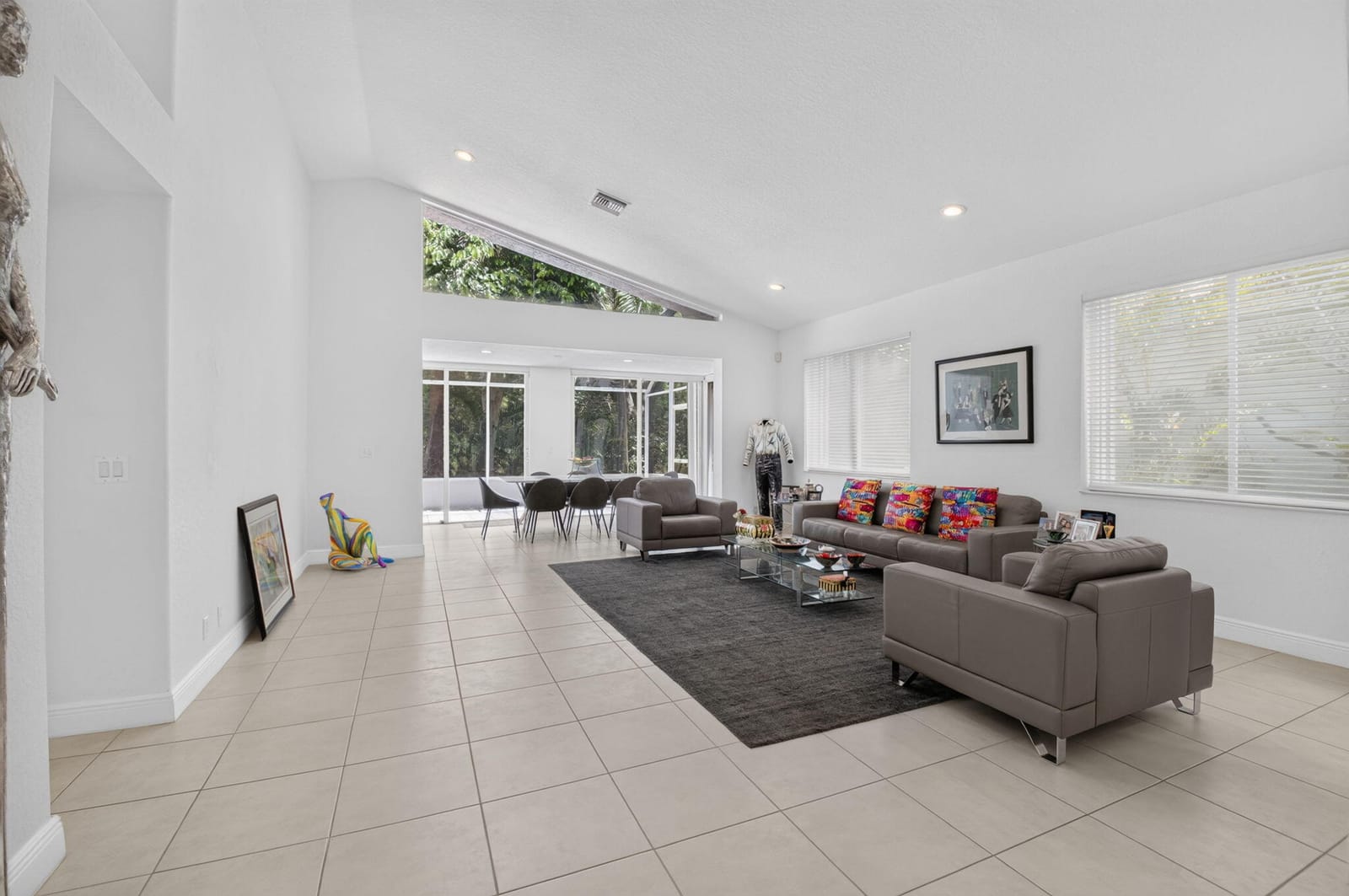 5207 BROOKVIEW Drive — photo 4