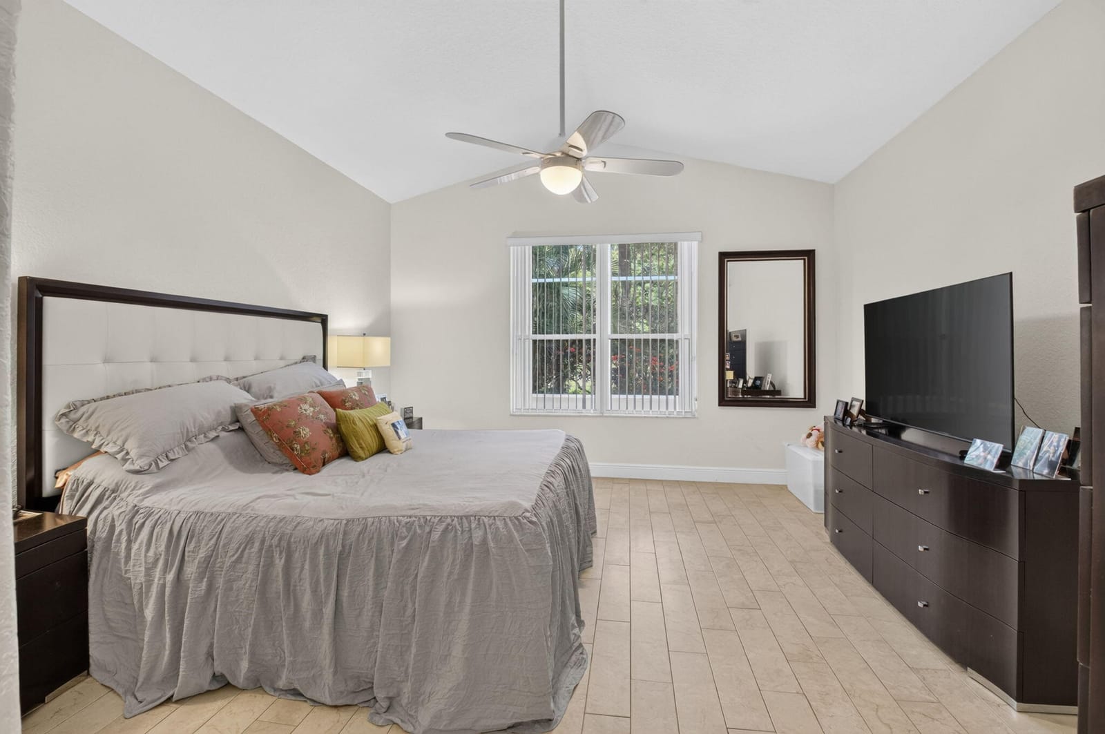 5207 BROOKVIEW Drive — photo 8