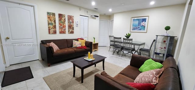 6410 SW 57th Court, South Miami, FL 33143