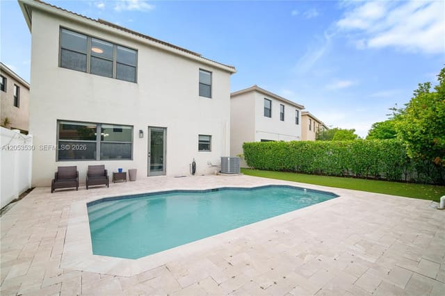 918 NE 191st Street, Champion Lakes, Miami, FL
