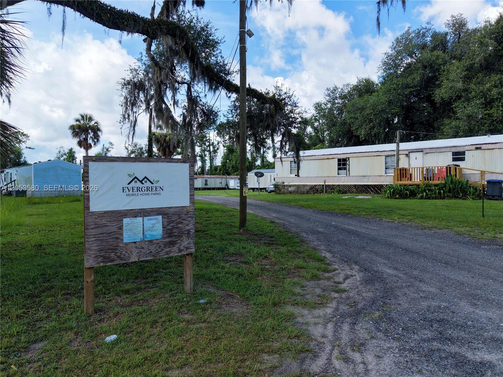 1269 W Roberts Aman Road, FL 32347