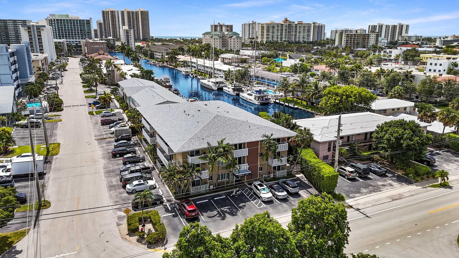 3220 Bayview Drive 202, Fort Lauderdale, FL 33306 photo 2