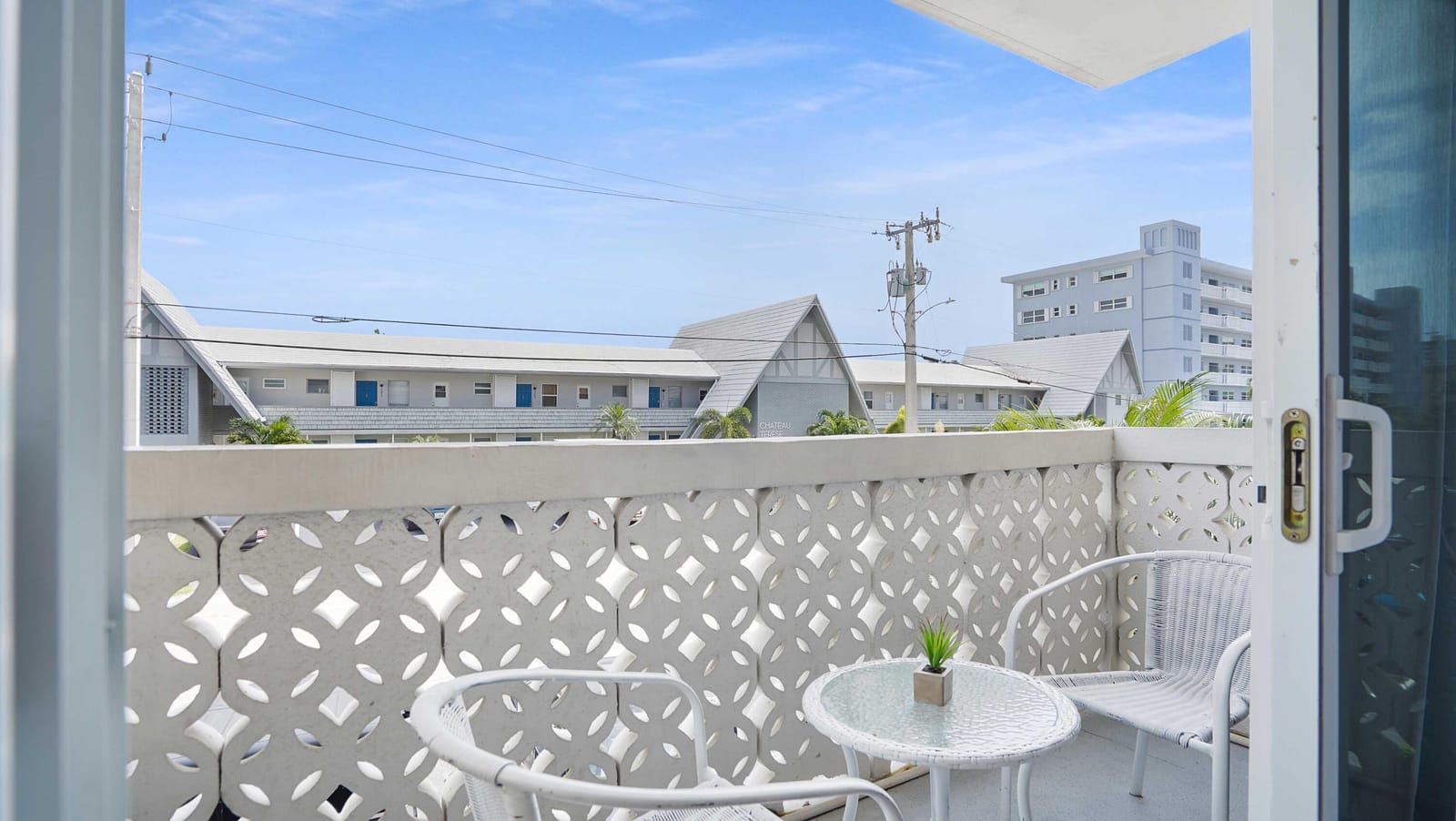 3220 Bayview Drive 202, Fort Lauderdale, FL 33306 photo 15