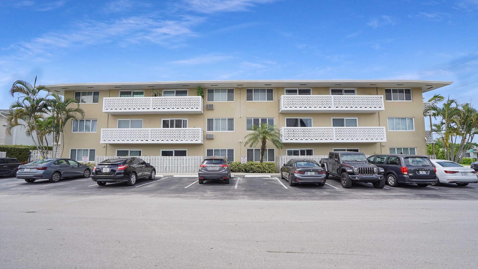 3220 Bayview Drive 202, Fort Lauderdale, FL 33306 photo 21