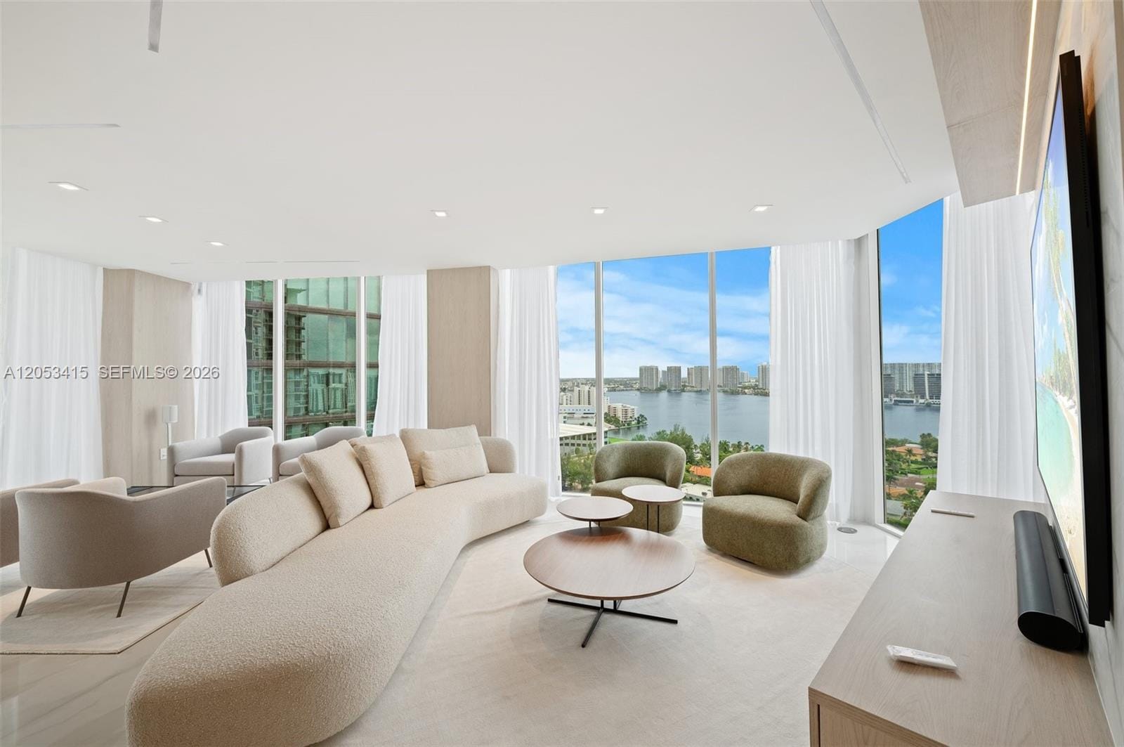 18671 Collins Avenue 2103, Sunny Isles Beach, FL 33160 photo 4